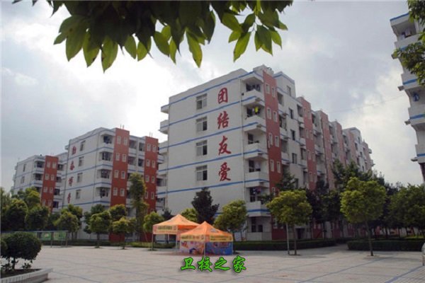 公告栏 / 大亨体育注册官网平台介绍
