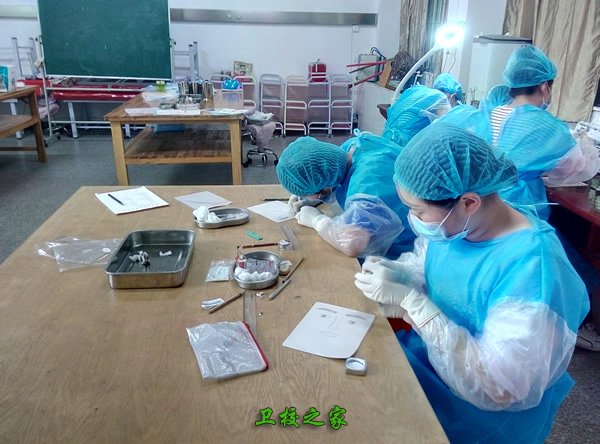 各级医疗美容机构和美容保健行业得到了