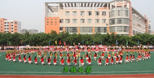市政府将自贡市最大的两所三级甲等综合