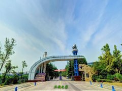 设置55个教学班