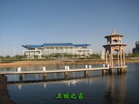 篮球等体育场所齐全