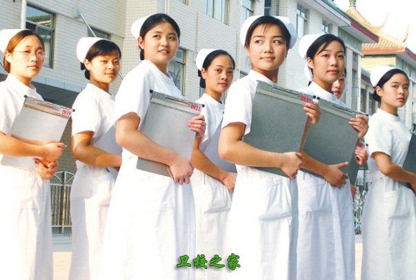 始终坚持"育人为本"的办学理念